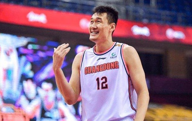 广东宏远|CBA最新消息!苏伟被禁赛2场,第二阶段报销,广东宏远如何应对