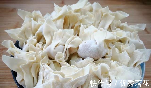 小馄饨的做法，简单易学！