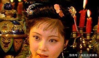 韩弘&红楼梦里高冷的薛宝钗,听到贾宝玉骂她这两个字,羞愧难当!