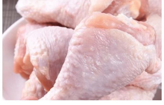 超市里7元1斤的冻鸡腿都是从哪来的?到底有没营养?导购员说漏嘴