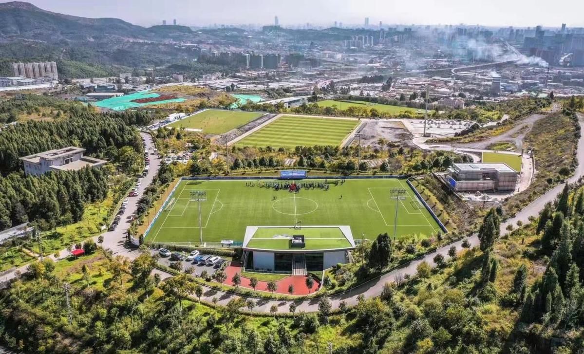体育|高原体育基地群吸引国内大型足球赛事落户云南
