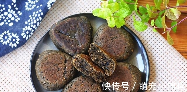 老公三天两头要吃的早餐，平底锅一烙10分钟就上桌，解馋还顶饱