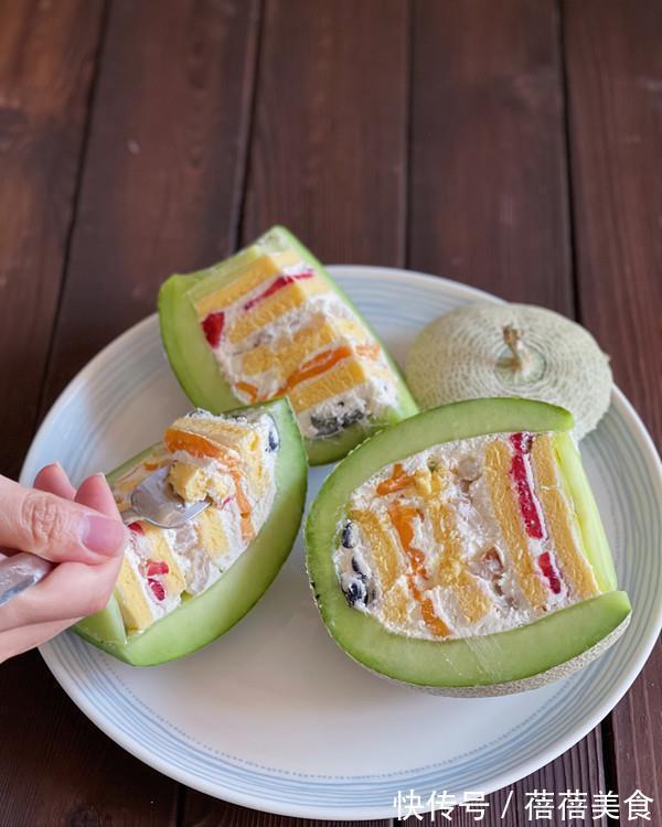玉米油|无需烤箱无需裱花,香甜细腻的冰蜜瓜蛋糕,手残党也能轻松完成