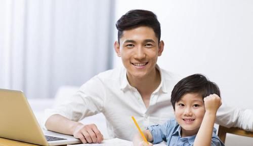 零用钱|7岁孩子:爸爸咱们家里很穷吗?聪明父母怎么回复对孩子成长更好