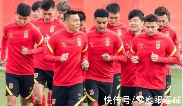 中国足球|一个时代落幕!恒大正式解约5大归化，其中一人或成中超抢手货