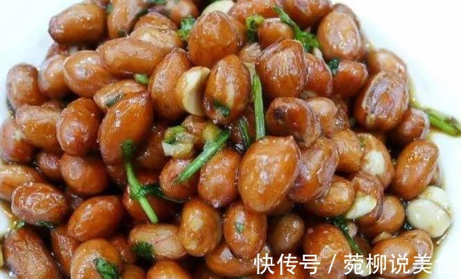 营养成分|女人常吃一零食,不便秘了,排出湿气,皮肤越来越好