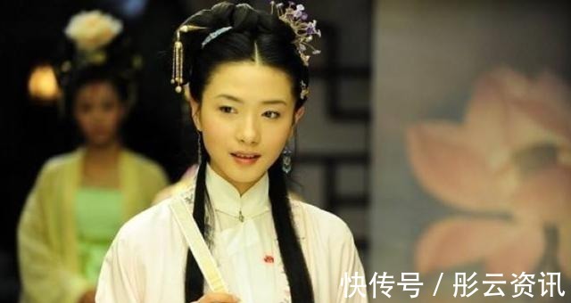 上联!纪晓岚喝花酒,歌女出两上联,纪晓岚对出一个第二个到死也对不出