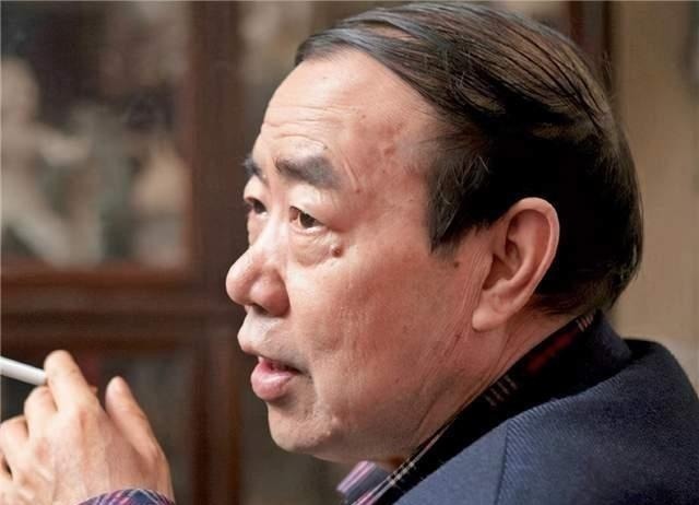 传统文化!贾平凹被父亲点醒后,下决心给父亲买好酒喝,结果临终未曾喝到