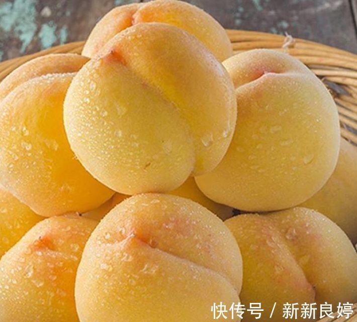 黄桃|人到中年要长寿,不妨常吃3种食物,营养丰富、滋润肌肤!