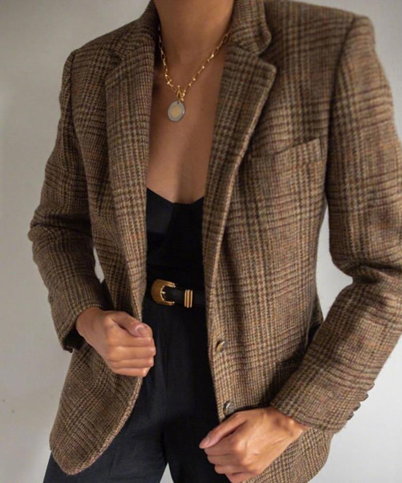t恤|秋冬纯色西装的穿搭未免老气!格纹西装才是正统,尽显帅气风格