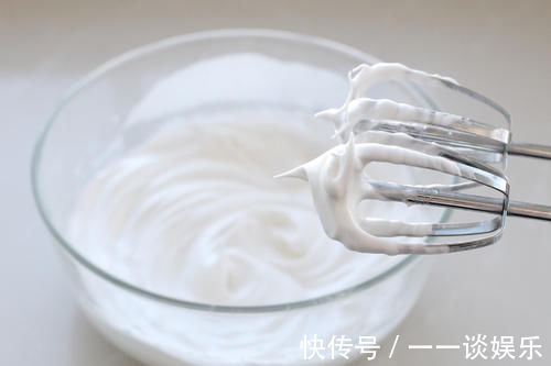 蛋糕|火遍全网的豆乳奶盖蛋糕,细腻浓郁一口就沦陷,原来做法非常简单