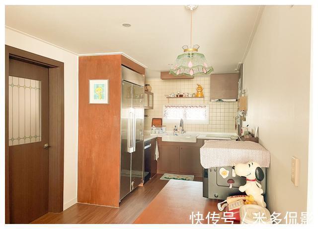 三口之家|120㎡复古风,胡桃木+白的配色干净又养眼,三口之家的简单生活!