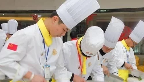 6park Com 日本厨师在网络上秀刀工 看完后 网友笑了 来中国看看文思豆腐