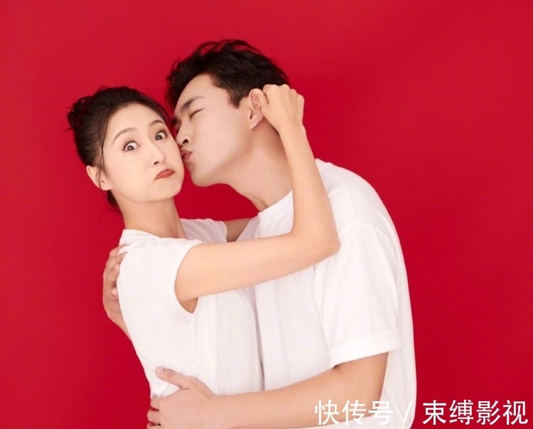 林籽|王彦霖婚礼外景超美，被传是伴郎的陈立农坐轮椅露面，伤势曝光