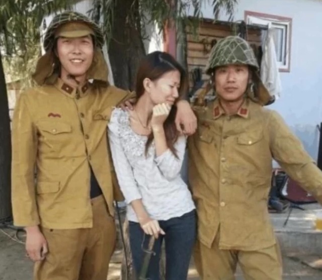 神剧|真实的鬼子进村是怎样的？看完照片，才知道神剧都是忽悠人的