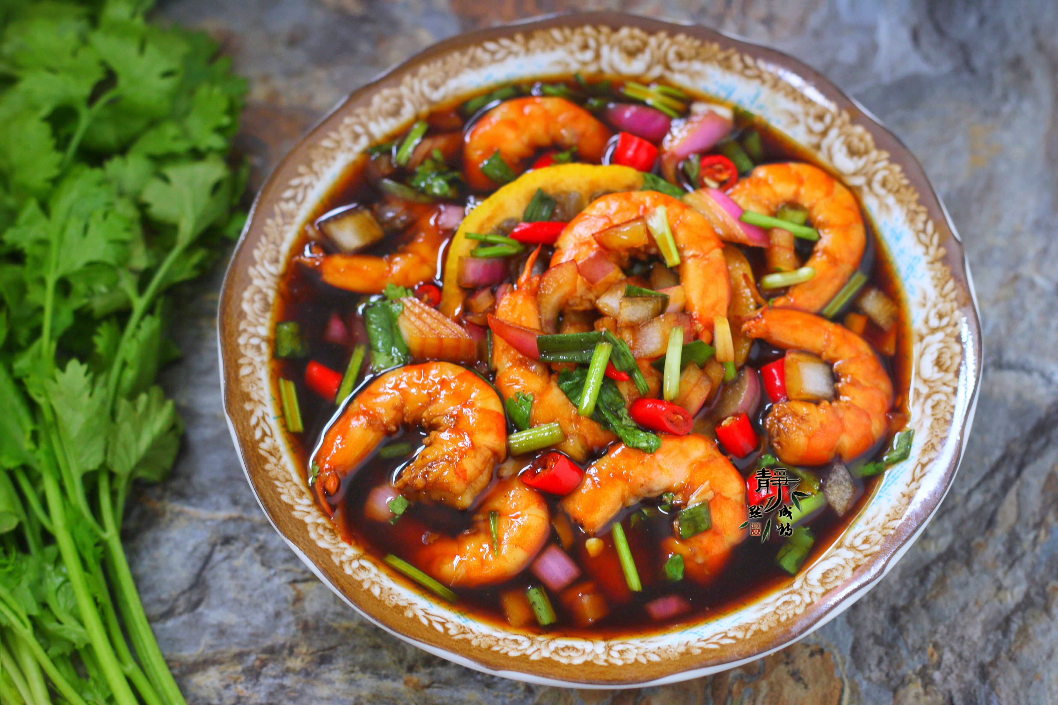 大虾的夏日吃法，清爽Q弹滋味足，不动油烟，好吃到舔盘