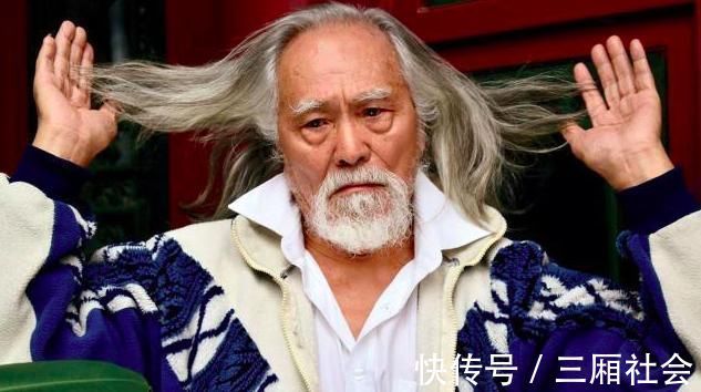 护膝|62岁的她坚持健身35年，肌肉仍饱满，如今的身体状态让人羡慕