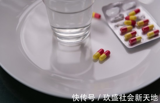 高血压患者|4种“食物”尽量少碰，避免血压飙升，再不停止！降压药等于“白吃”