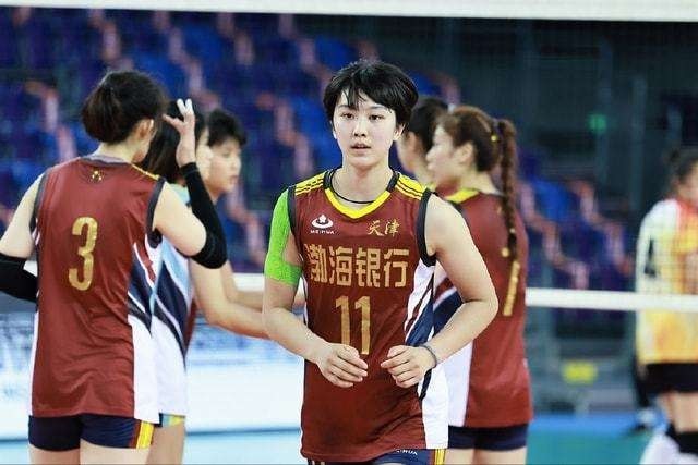 国手|前景堪忧!福建接应稳居一传排行榜第1,前10仅有李盈莹一名国手