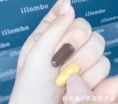 深色系 属于秋冬的小心机，“指”要美丽！属于秋冬的小心机，“指”要美丽！