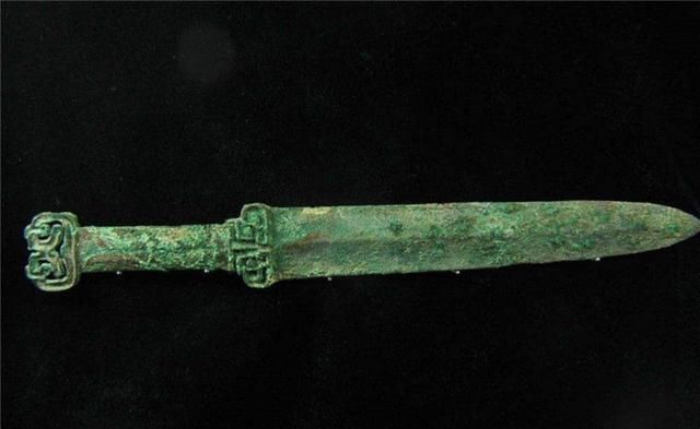 一剑|满堂花醉三千客,一剑霜寒十四州中华古剑的历史源流