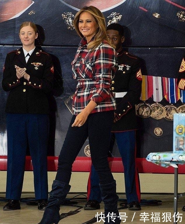 终于|梅拉尼娅终于不穿大衣长裙,三千红格子衬衣配瘦腿裤秀腿,太减龄