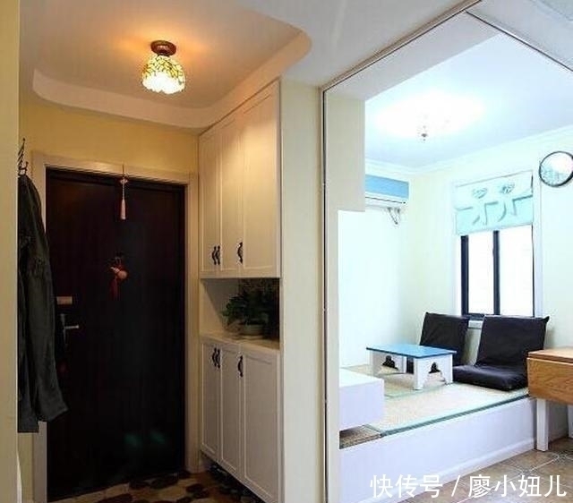 小房子|老婆非要在客厅放张床,亲戚都骂她脑子进水,完工后都夸她机智