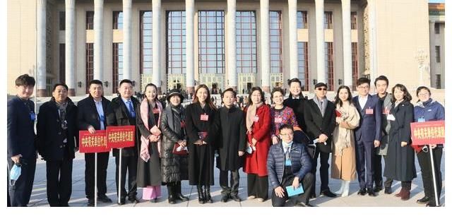 央视主持人康辉在文代会上的发言,直接指出新闻节目发展方向