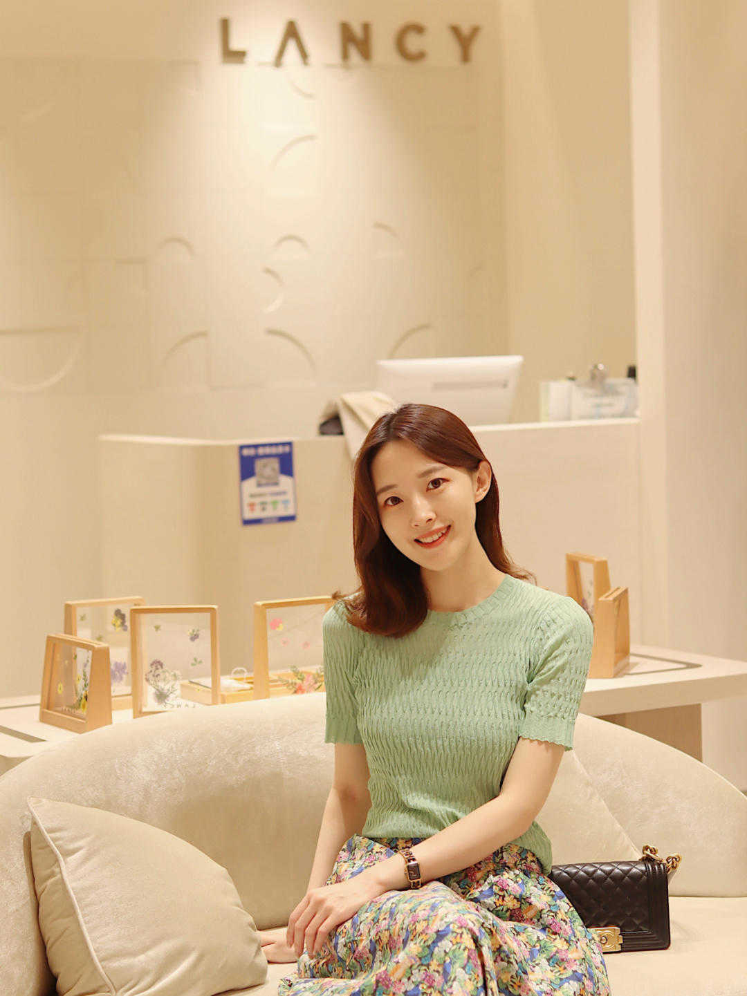 气质|既成熟优雅,又气质,这样的通勤穿搭更好看