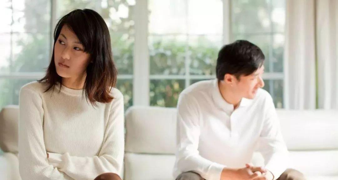 原生家庭|六条原生家庭会带给子的“后遗症”