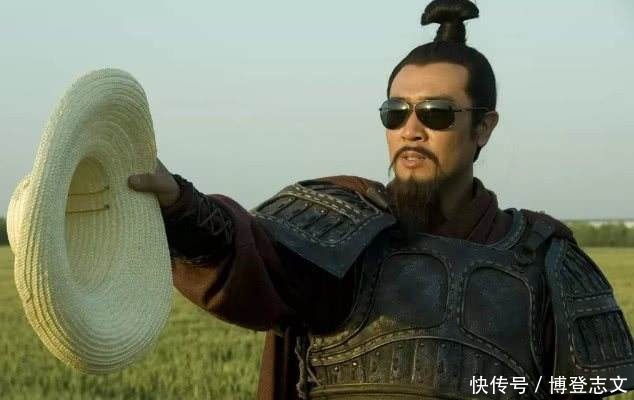 刘巴|此人最早跟随曹操，被抓后助刘备成就霸业，功劳堪比诸葛亮