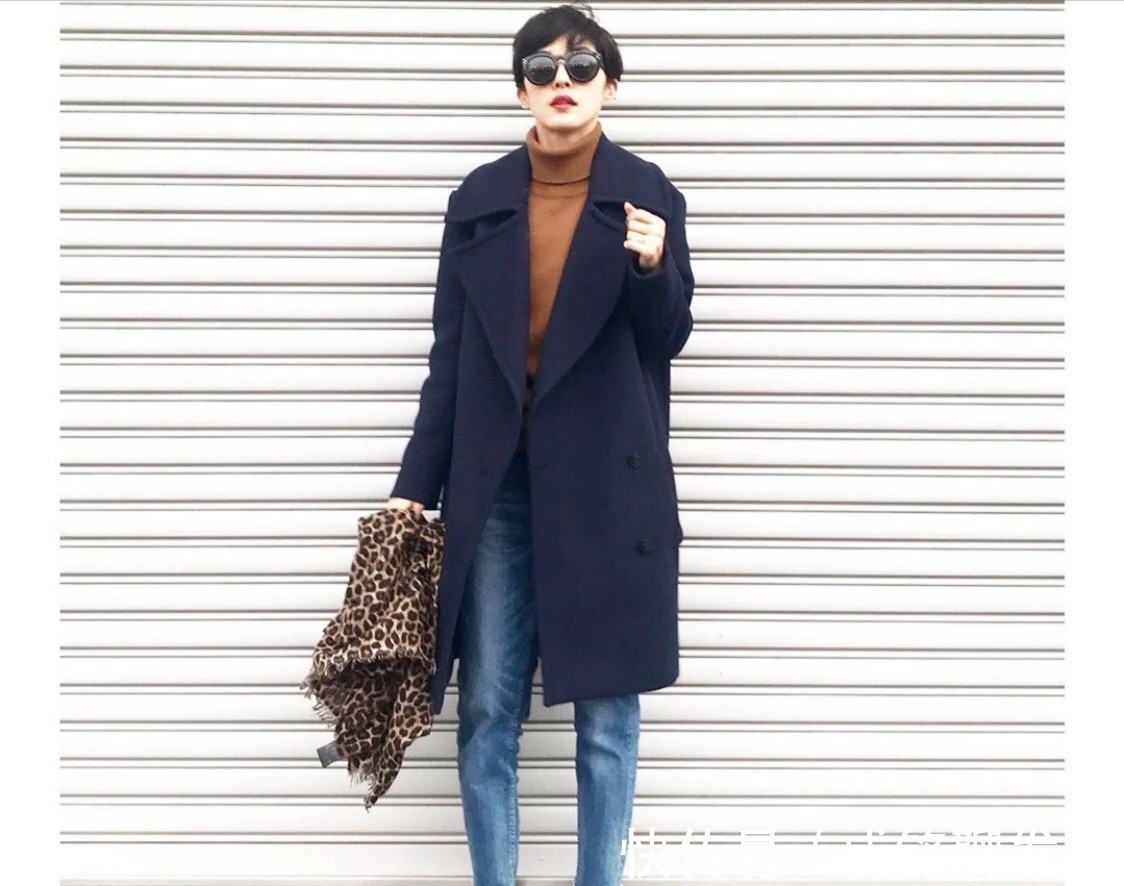 知性|最适合四十多岁女人的极简穿搭,知性优雅又高级,时髦又显气质