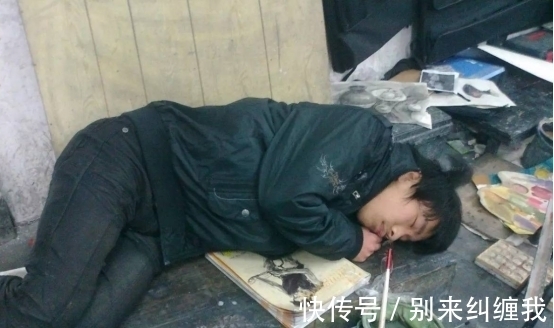 学渣|有一种灾难叫美术学渣的画,各路明星难逃一劫,铁粉忍不了