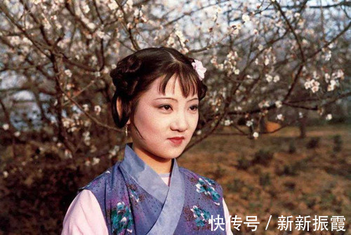 丫头！为何说黛玉比宝钗更适合管家？你看她管丫头的手段，比宝钗强多了