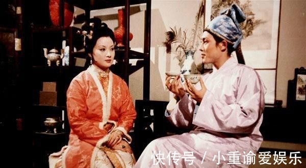 黛玉@王熙凤为什么支持宝黛姻缘,而不是金玉良缘?