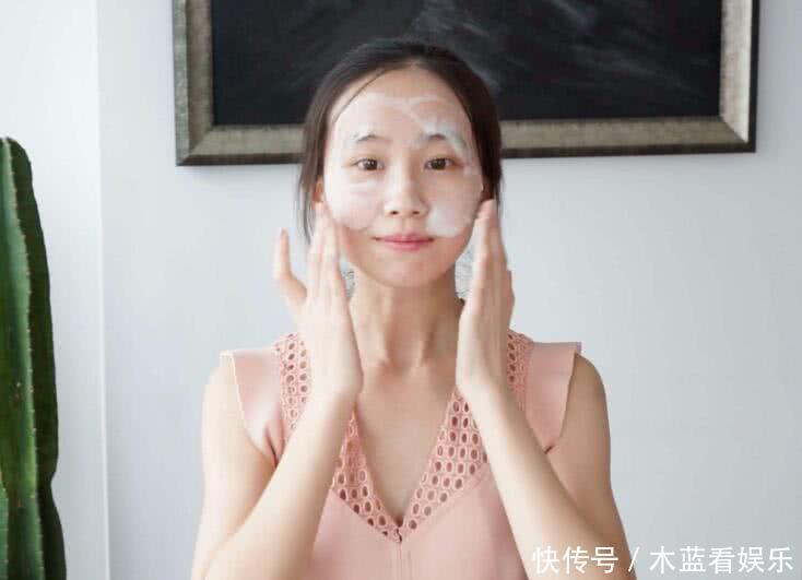 危险|最伤脸的5个洗法,越这样洗,皮肤粗糙毛孔越大,有烂脸危险