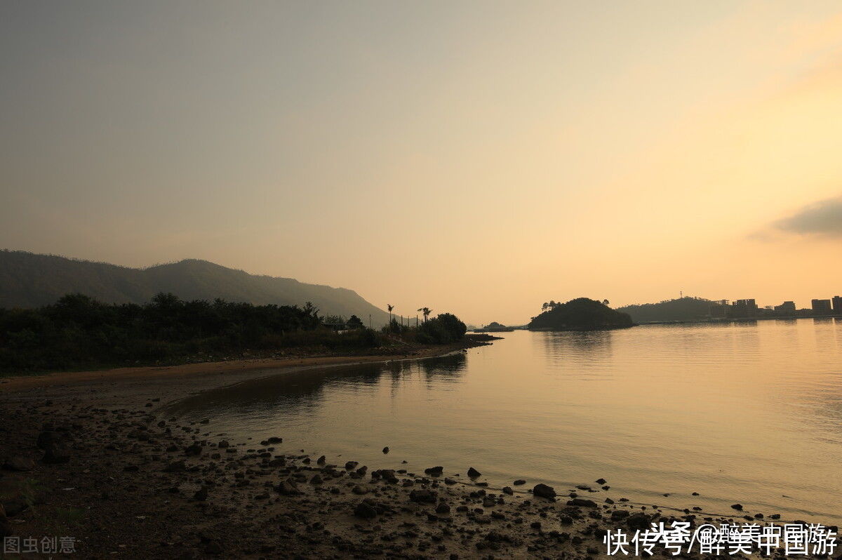 老年|小桂湾风景区，拥有背山靠海的原始地貌，1个精致的小众景点