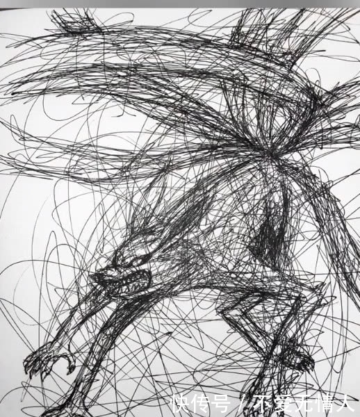 美术生#美术生在纸上乱画,被吐槽不懂艺术,看到成品:请收下我的膝盖