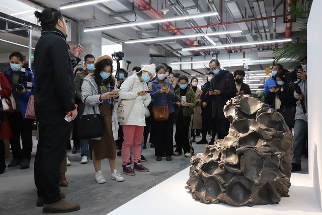  开幕|全球33家画廊参展，广州当代艺术博览会今日开幕