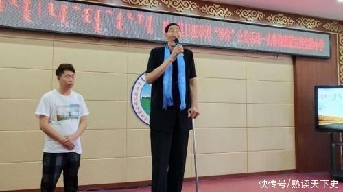 内蒙|内蒙第一巨人鲍喜顺不听医生劝告坚持生娃，如今娃长成什么样