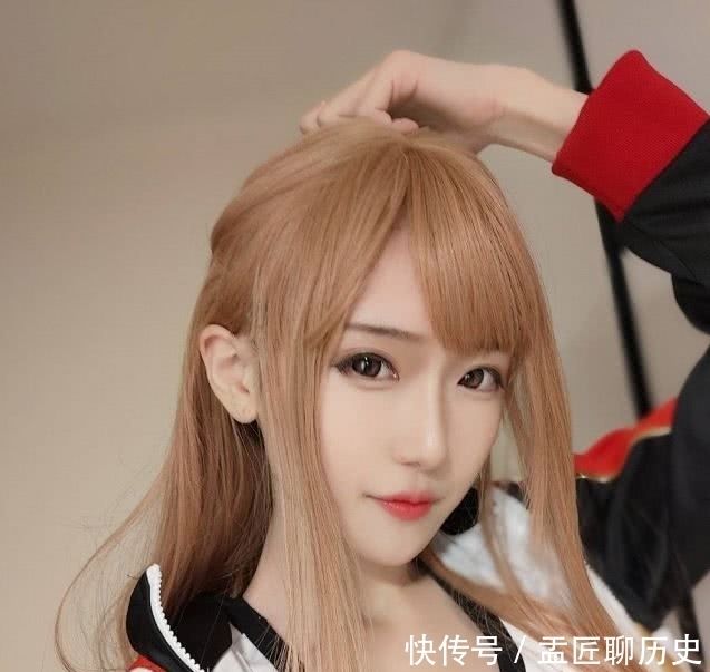 女神|腐团儿cos全职女神苏沐橙,全程小动作不断,锁骨才是亮点!