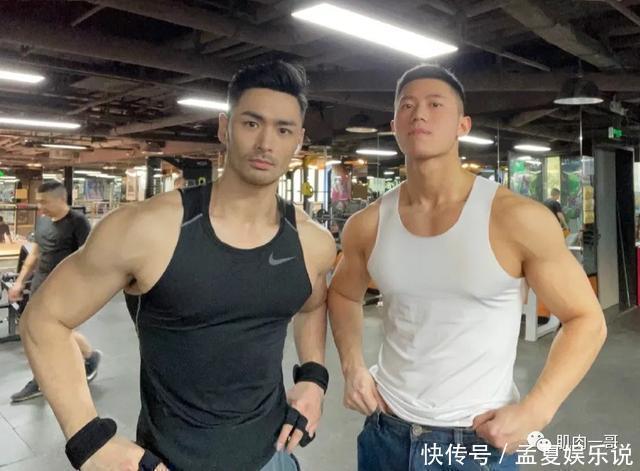 阳光帅气|183cm筋肉大学生酷爱穿灰裤子,这身材太上头了