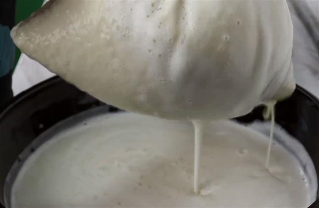 陕西的菜豆腐怎样做才好吃？教你用浆水点菜豆腐，方法超简单