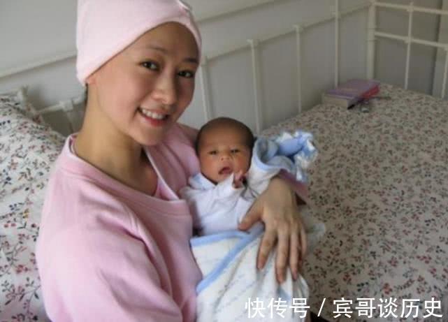 十个月|宝宝抱着睡的香,一放下就哭闹,这是怎么回事?看完你就知道了!