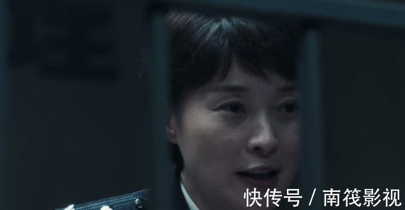 扫黑风暴|连续2天播放量第一,《扫黑风暴》口碑炸了,可观众却开始狠骂了