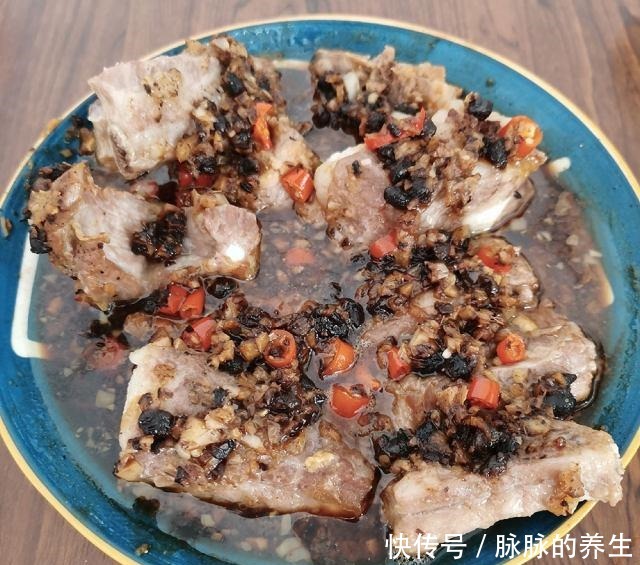 豆豉蒸排骨,肉嫩味美,味道超赞!