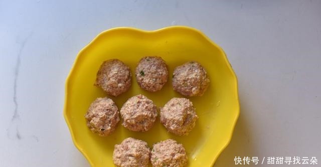 家庭团圆必吃它,红烧做法味道浓,能一下连吃三碗饭,全家都喜爱