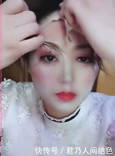 魔鬼|奇闻:最魔鬼的卸妆,不是化妆,是戴了张人皮,网友:换了个人