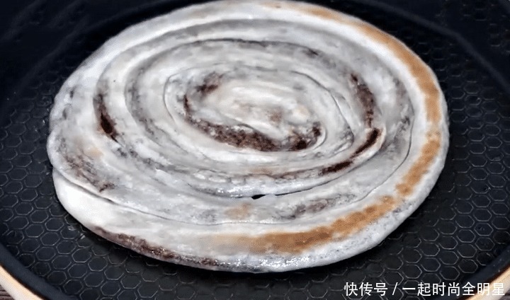 道豆沙饼|初秋遇到此面食要多吃,揉一揉烙一烙,暄软劲道层次多,特好吃