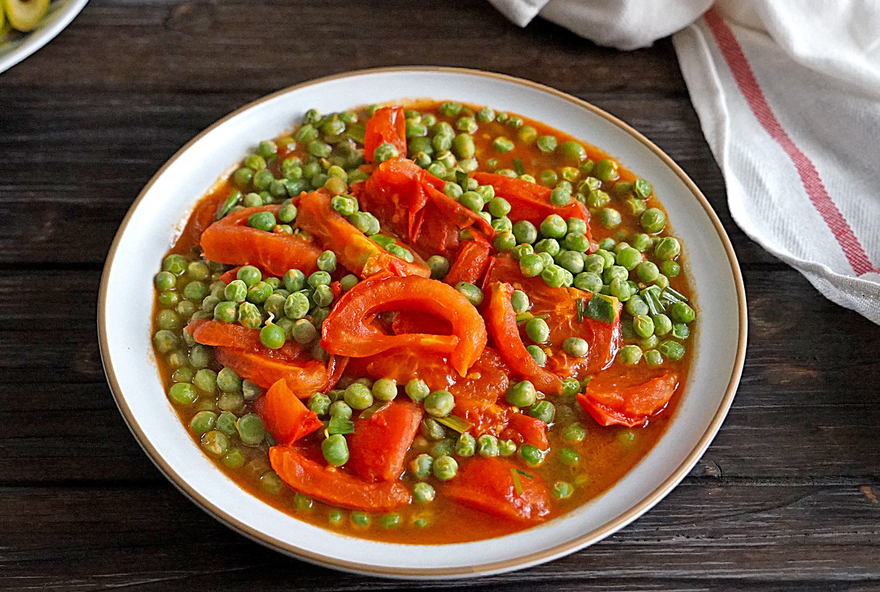 婆婆来看孙子，下厨做了4道菜，营养美味又好看，厨艺真是杠杠的